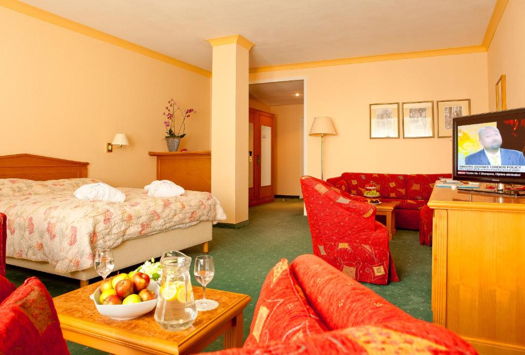 Hotel Ensana Spa Butterfly photo 3 - full size