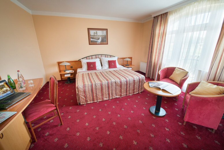 HOTEL SEN Senohraby sen1.jpg