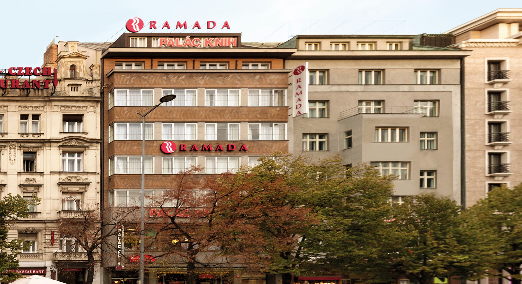 Hotel EA Ramada City fotografie 1