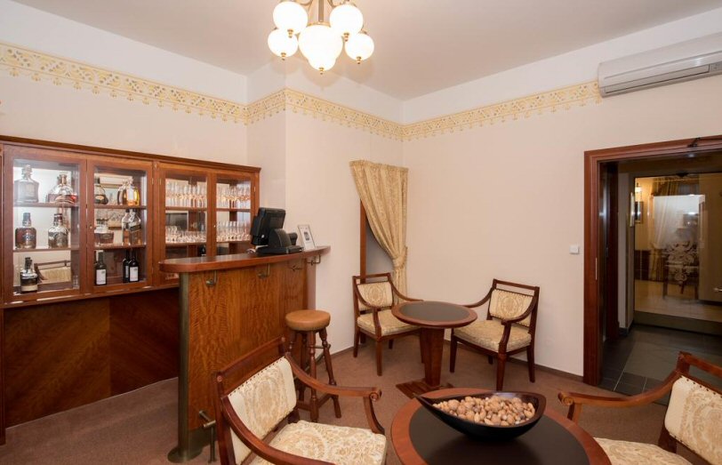 Hotelu Alqush Downtown Praha 9