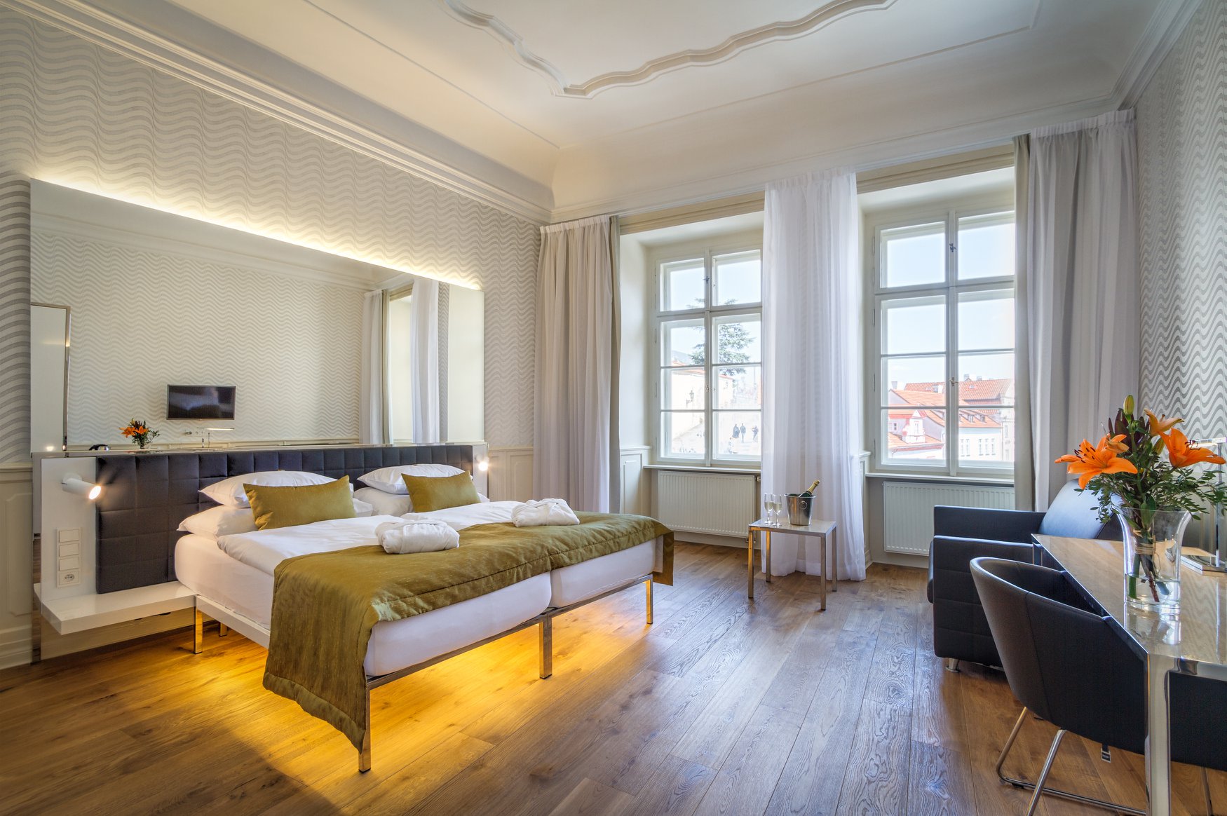 HOTEL GOLDEN STAR PRAGUE hvezda2.jpg