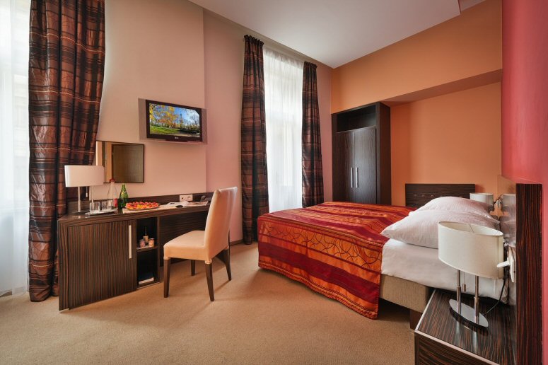 HOTEL MANES PRAGUE manes2.jpg
