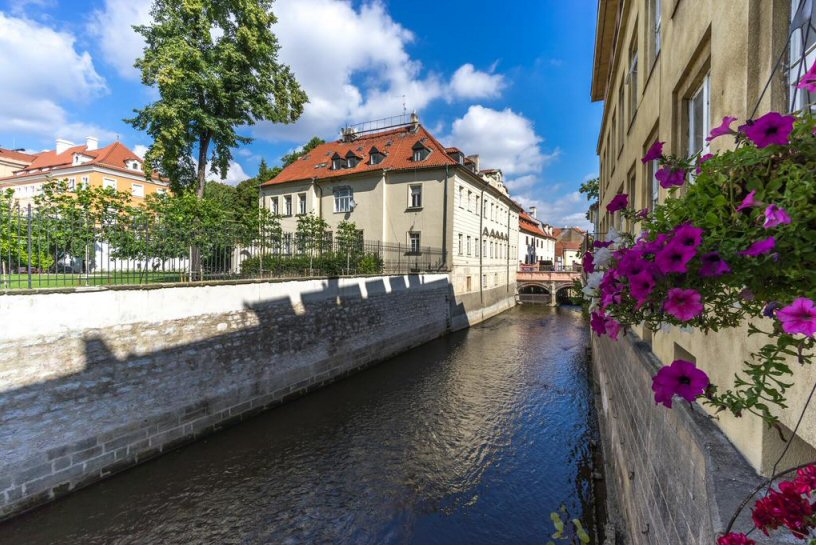 Hotelu Kampa Garden Praha 9