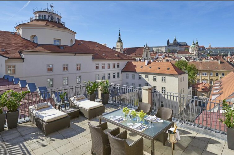 Hotelu Mandarin Oriental Praha 10