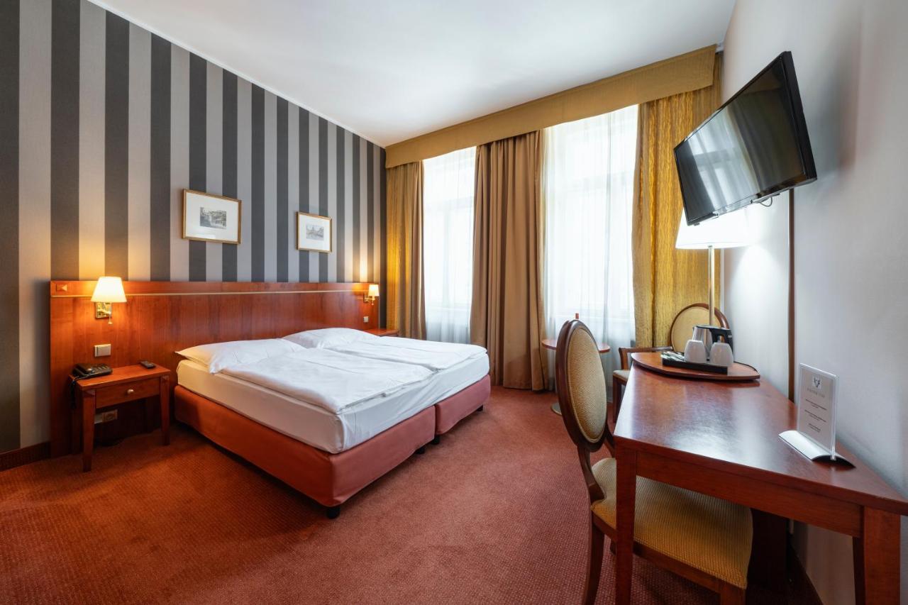HOTEL RAFFAELLO PRAGUE raffaello2.jpg