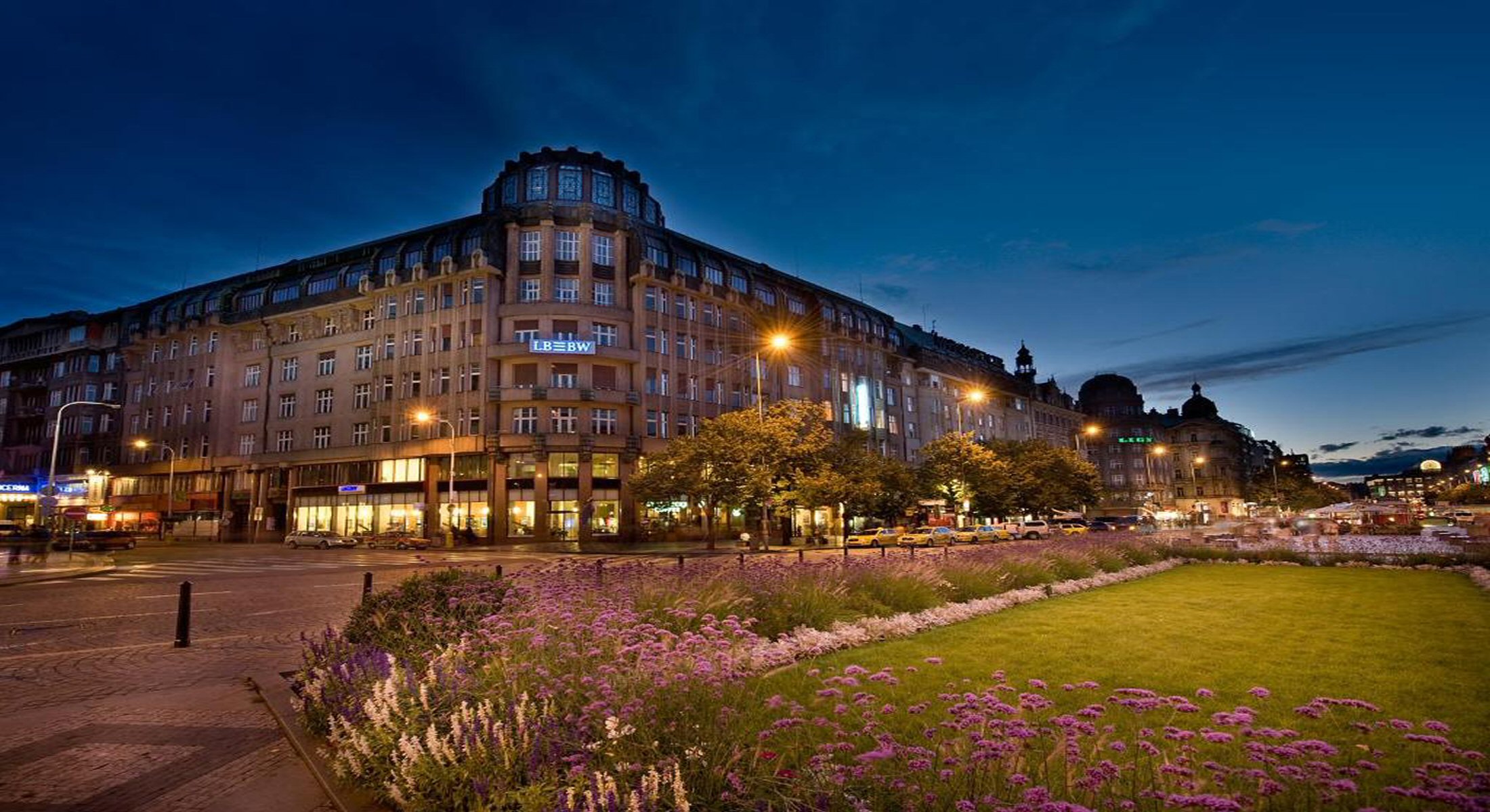 HOTEL ROKOKO PRAGUE rokoko1.jpg