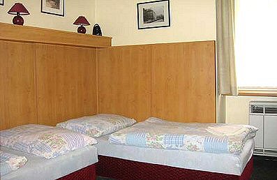 PENSION ZDERAZ PRAGUE zder2.jpg